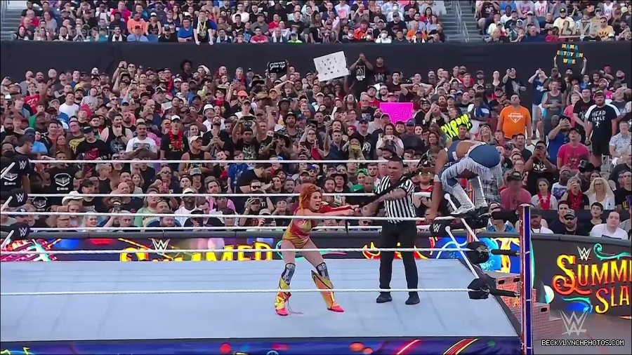 WWE_SummerSlam_2022_720p_WEB_h264-HEEL_mp4_001340120.jpg