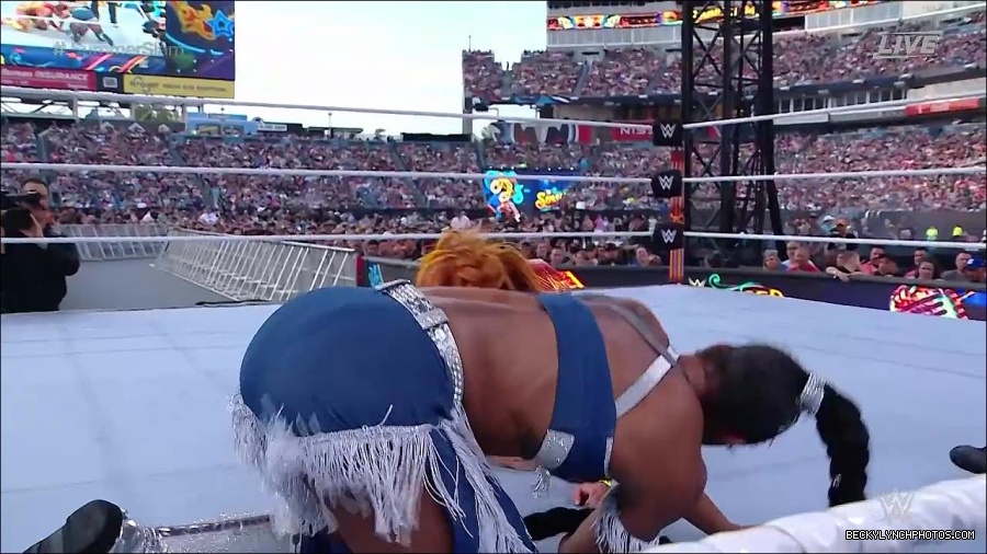 WWE_SummerSlam_2022_720p_WEB_h264-HEEL_mp4_001386920.jpg