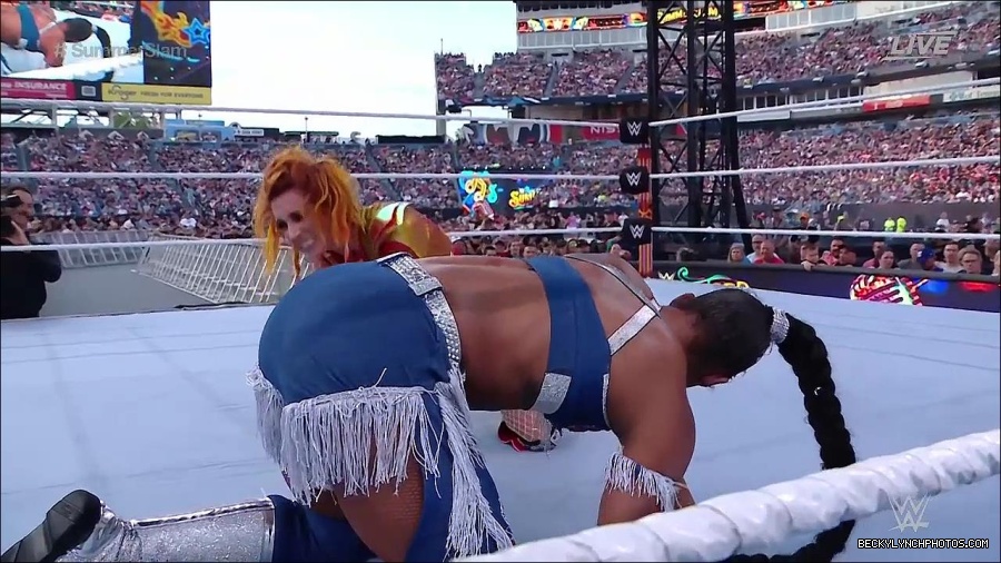 WWE_SummerSlam_2022_720p_WEB_h264-HEEL_mp4_001388520.jpg