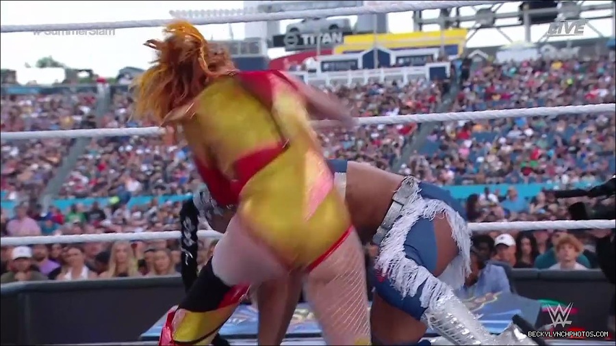 WWE_SummerSlam_2022_720p_WEB_h264-HEEL_mp4_001394520.jpg