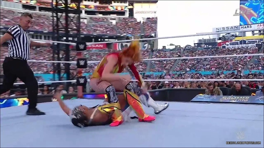 WWE_SummerSlam_2022_720p_WEB_h264-HEEL_mp4_001401320.jpg