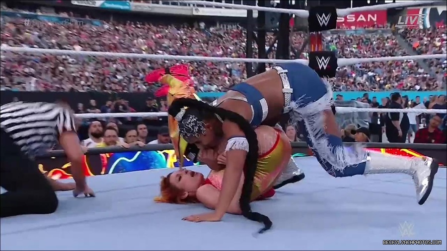 WWE_SummerSlam_2022_720p_WEB_h264-HEEL_mp4_001402520.jpg