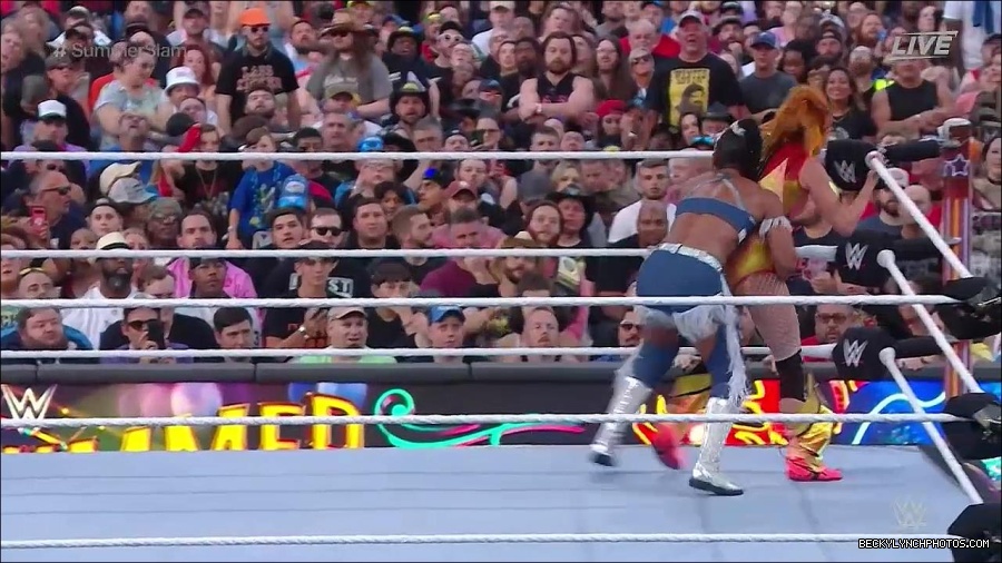 WWE_SummerSlam_2022_720p_WEB_h264-HEEL_mp4_001406920.jpg
