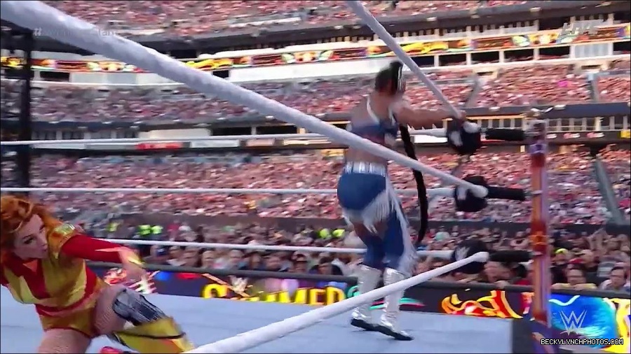 WWE_SummerSlam_2022_720p_WEB_h264-HEEL_mp4_001411720.jpg