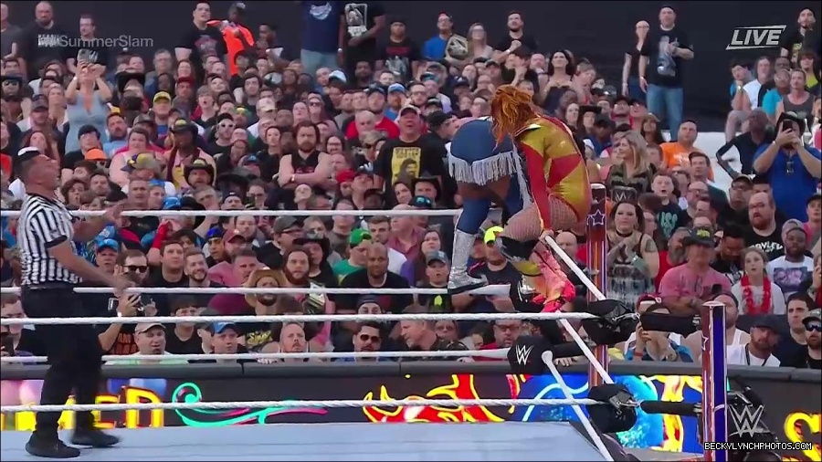 WWE_SummerSlam_2022_720p_WEB_h264-HEEL_mp4_001416920.jpg