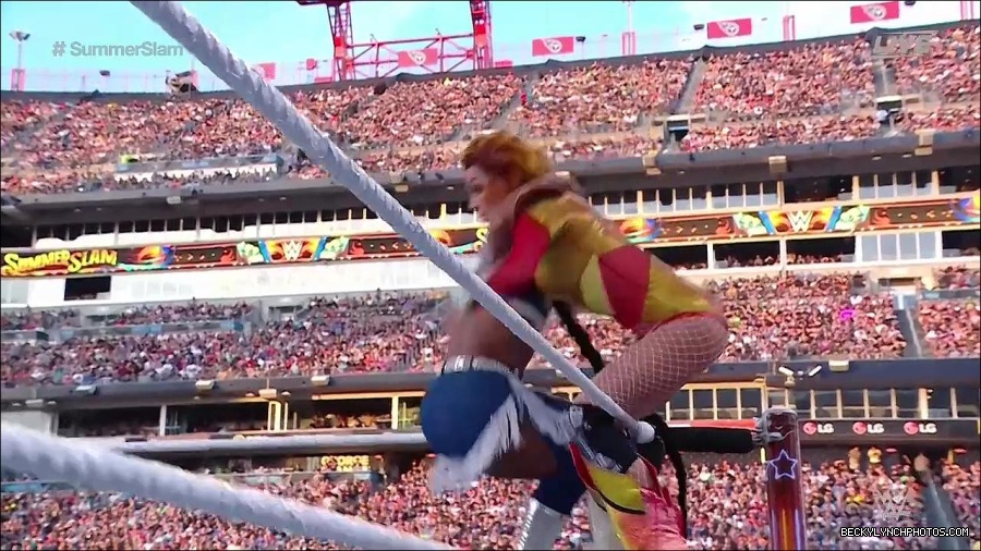 WWE_SummerSlam_2022_720p_WEB_h264-HEEL_mp4_001422520.jpg