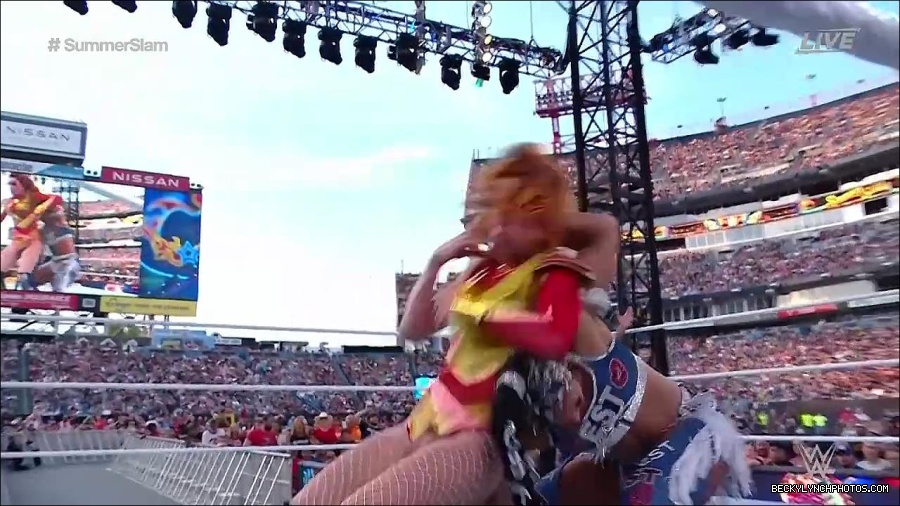 WWE_SummerSlam_2022_720p_WEB_h264-HEEL_mp4_001427720.jpg