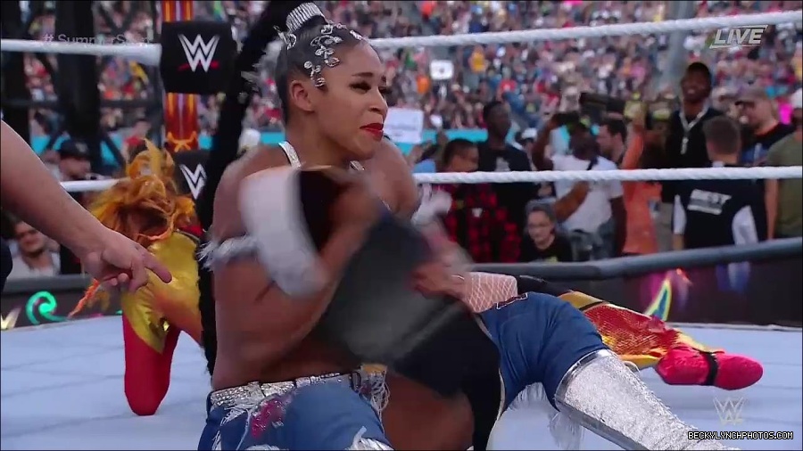 WWE_SummerSlam_2022_720p_WEB_h264-HEEL_mp4_001448520.jpg