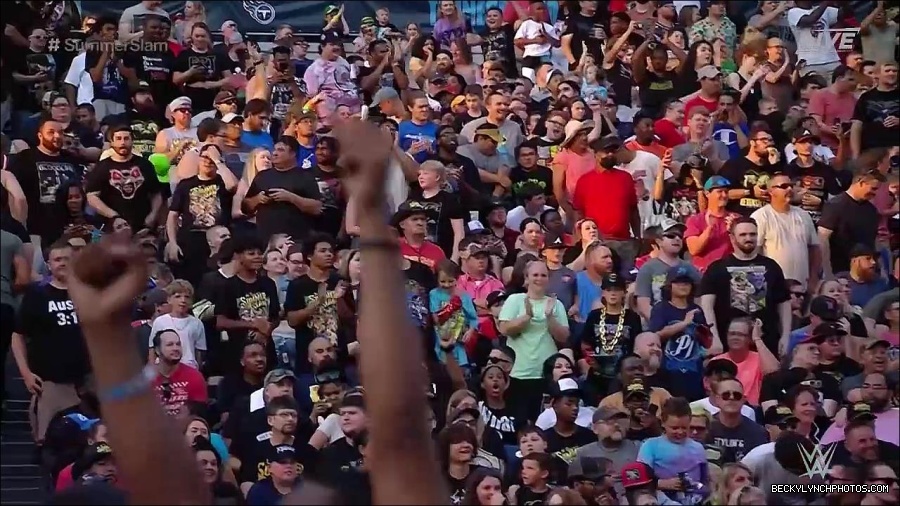 WWE_SummerSlam_2022_720p_WEB_h264-HEEL_mp4_001454520.jpg
