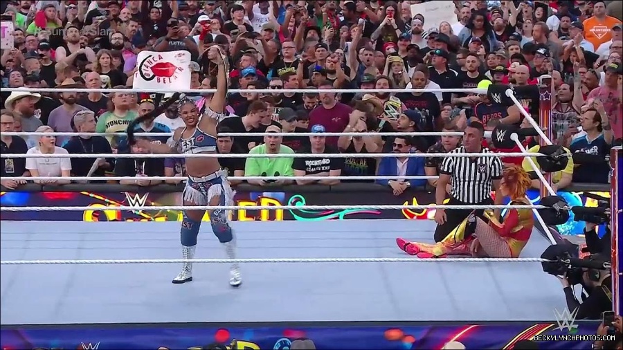 WWE_SummerSlam_2022_720p_WEB_h264-HEEL_mp4_001501720.jpg