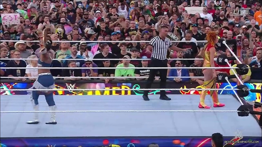 WWE_SummerSlam_2022_720p_WEB_h264-HEEL_mp4_001509220.jpg