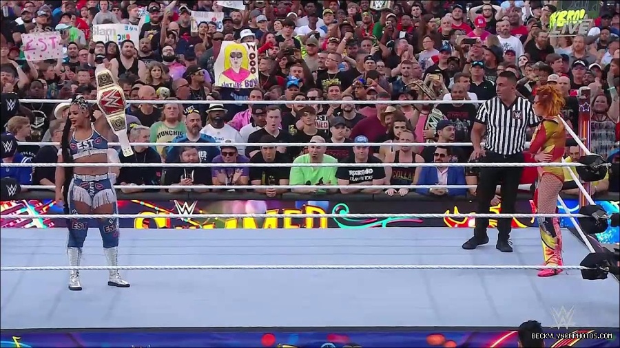 WWE_SummerSlam_2022_720p_WEB_h264-HEEL_mp4_001515620.jpg