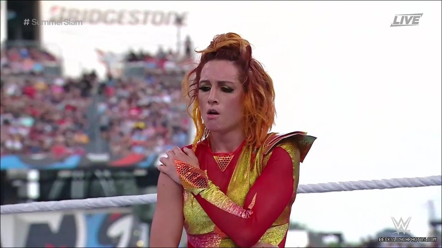 WWE_SummerSlam_2022_720p_WEB_h264-HEEL_mp4_001517620.jpg