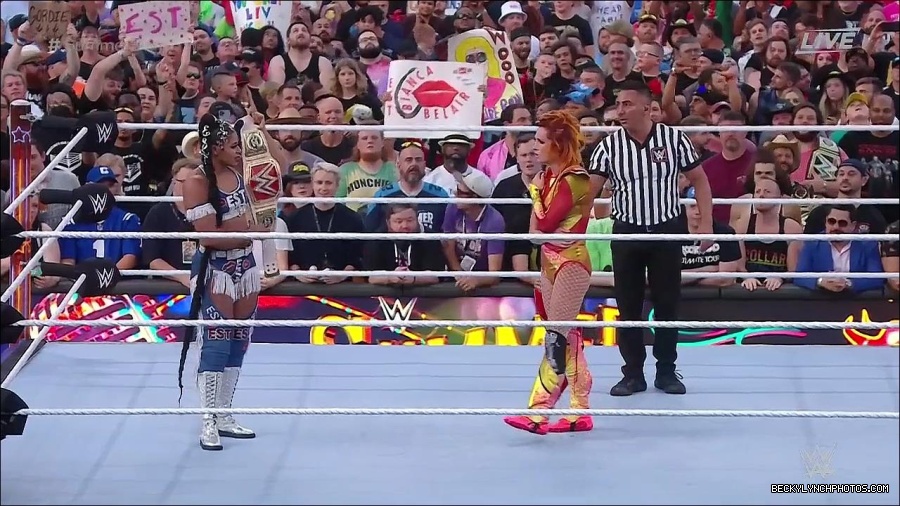 WWE_SummerSlam_2022_720p_WEB_h264-HEEL_mp4_001522420.jpg