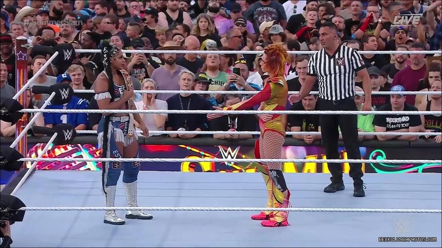WWE_SummerSlam_2022_720p_WEB_h264-HEEL_mp4_001528820.jpg