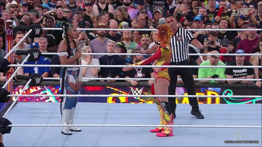 WWE_SummerSlam_2022_720p_WEB_h264-HEEL_mp4_001531620.jpg