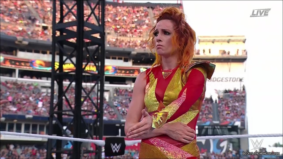 WWE_SummerSlam_2022_720p_WEB_h264-HEEL_mp4_001540020.jpg