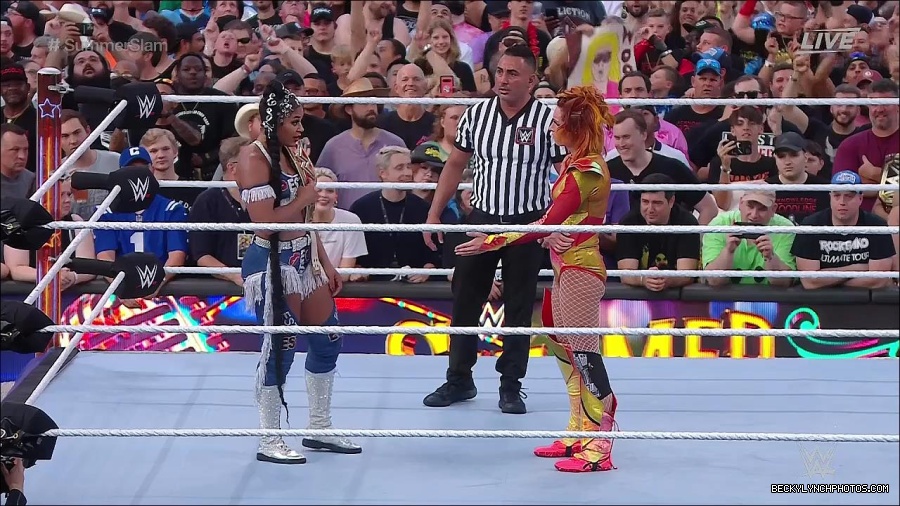 WWE_SummerSlam_2022_720p_WEB_h264-HEEL_mp4_001550020.jpg