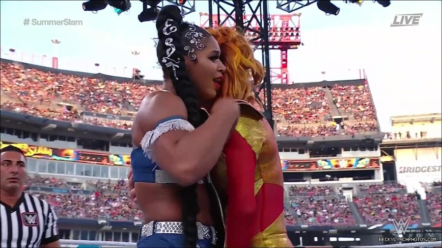 WWE_SummerSlam_2022_720p_WEB_h264-HEEL_mp4_001555220.jpg