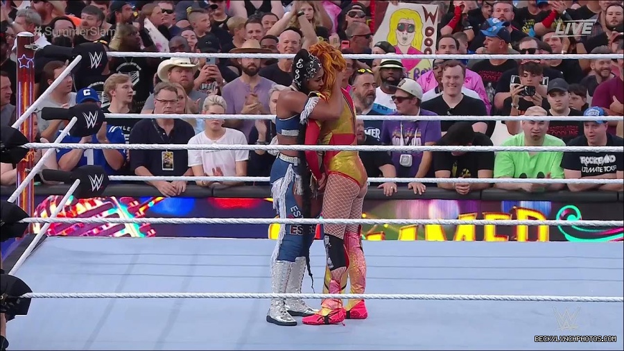 WWE_SummerSlam_2022_720p_WEB_h264-HEEL_mp4_001562020.jpg