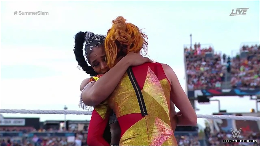 WWE_SummerSlam_2022_720p_WEB_h264-HEEL_mp4_001563220.jpg