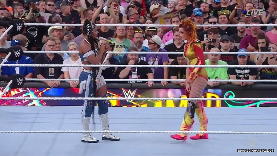 WWE_SummerSlam_2022_720p_WEB_h264-HEEL_mp4_001566420.jpg