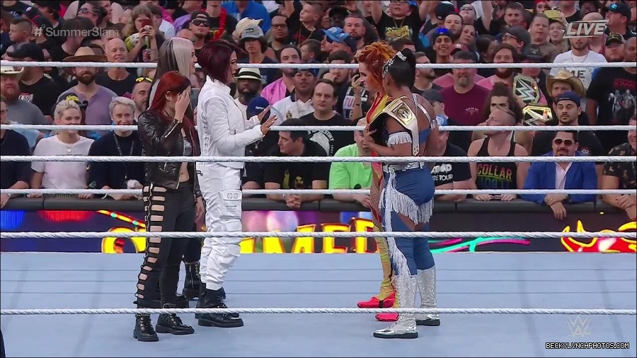 WWE_SummerSlam_2022_720p_WEB_h264-HEEL_mp4_001860654.jpg