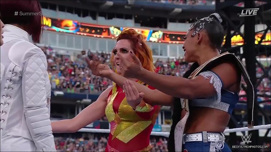 WWE_SummerSlam_2022_720p_WEB_h264-HEEL_mp4_001889454.jpg