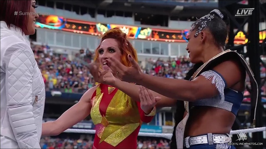WWE_SummerSlam_2022_720p_WEB_h264-HEEL_mp4_001890254.jpg