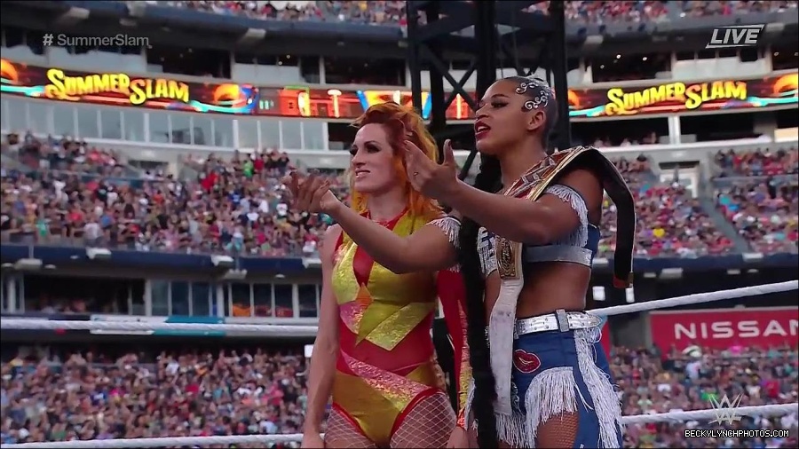 WWE_SummerSlam_2022_720p_WEB_h264-HEEL_mp4_001897854.jpg