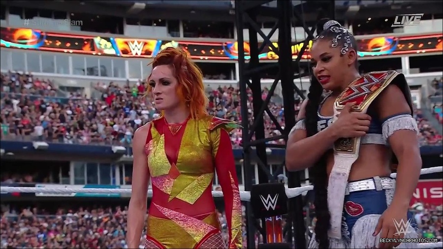 WWE_SummerSlam_2022_720p_WEB_h264-HEEL_mp4_001901854.jpg