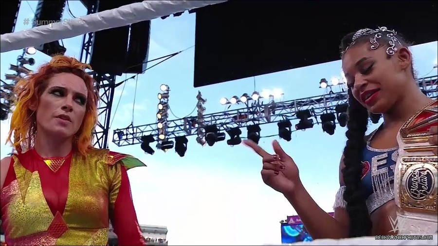 WWE_SummerSlam_2022_720p_WEB_h264-HEEL_mp4_001934254.jpg
