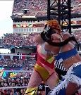 WWE_SummerSlam_2022_720p_WEB_h264-HEEL_mp4_000545287.jpg