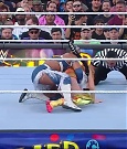 WWE_SummerSlam_2022_720p_WEB_h264-HEEL_mp4_000586254.jpg