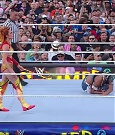 WWE_SummerSlam_2022_720p_WEB_h264-HEEL_mp4_000808654.jpg