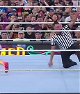 WWE_SummerSlam_2022_720p_WEB_h264-HEEL_mp4_000838054.jpg