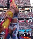 WWE_SummerSlam_2022_720p_WEB_h264-HEEL_mp4_000842854.jpg