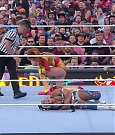 WWE_SummerSlam_2022_720p_WEB_h264-HEEL_mp4_000865654.jpg