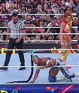 WWE_SummerSlam_2022_720p_WEB_h264-HEEL_mp4_000881254.jpg