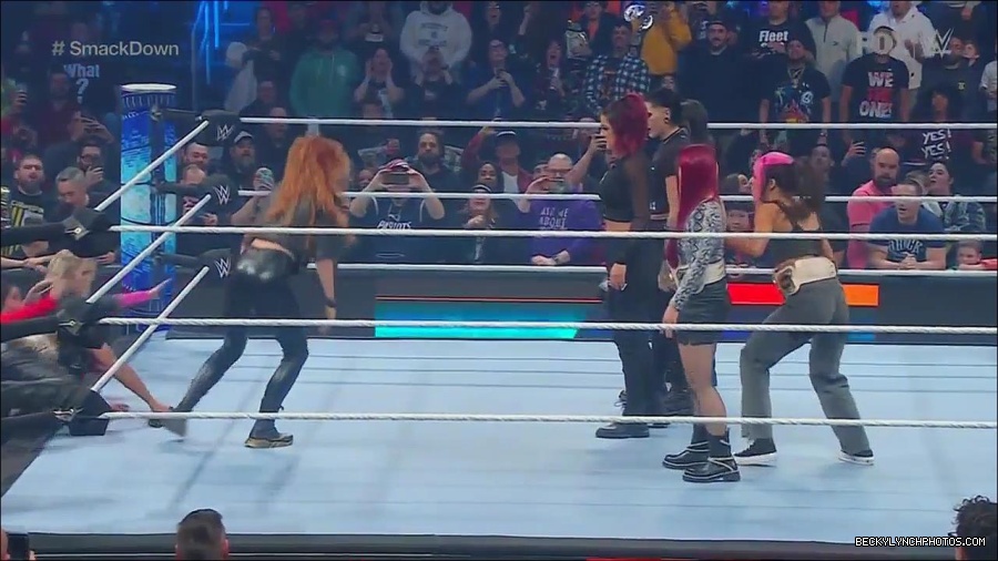 WWE_Friday_Night_SmackDown_2022_11_25_720p_HDTV_x264-NWCHD_mp4_000188488.jpg