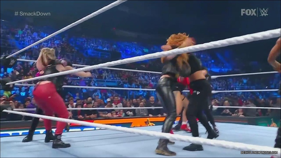 WWE_Friday_Night_SmackDown_2022_11_25_720p_HDTV_x264-NWCHD_mp4_000194894.jpg
