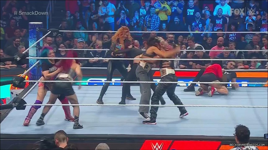 WWE_Friday_Night_SmackDown_2022_11_25_720p_HDTV_x264-NWCHD_mp4_000200099.jpg