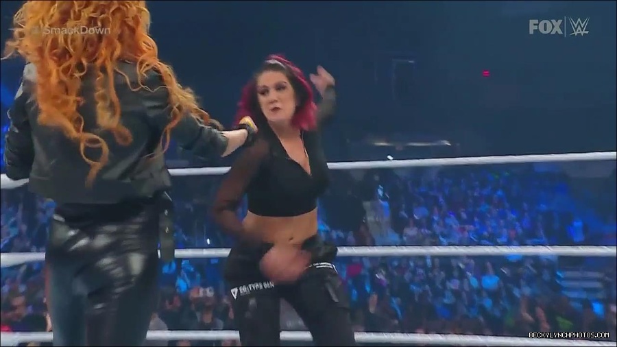 WWE_Friday_Night_SmackDown_2022_11_25_720p_HDTV_x264-NWCHD_mp4_000213713.jpg