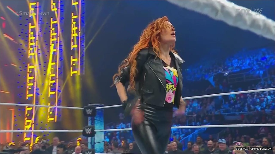 WWE_Friday_Night_SmackDown_2022_11_25_720p_HDTV_x264-NWCHD_mp4_000218518.jpg