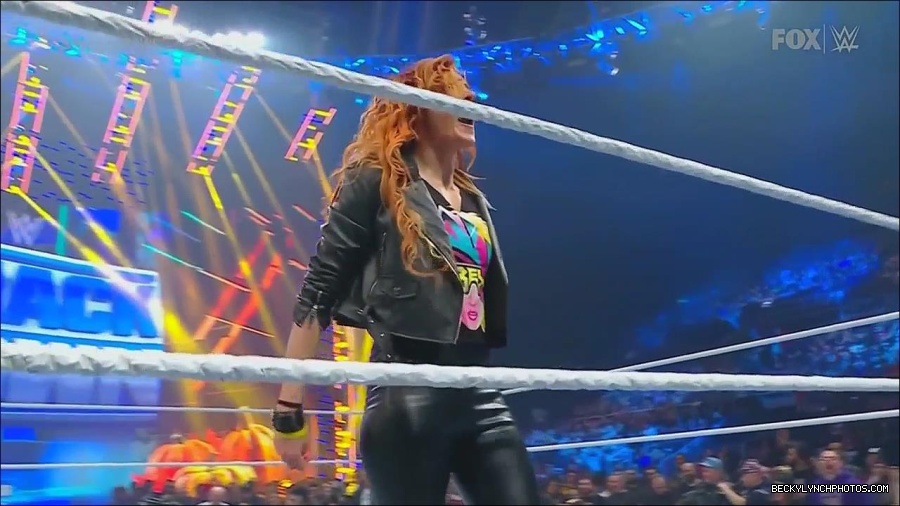 WWE_Friday_Night_SmackDown_2022_11_25_720p_HDTV_x264-NWCHD_mp4_000220520.jpg