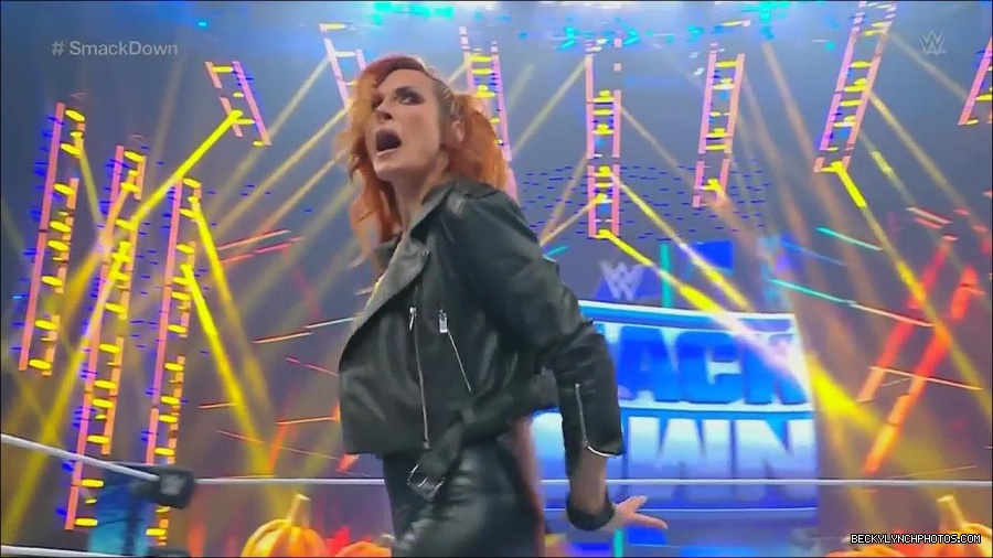 WWE_Friday_Night_SmackDown_2022_11_25_720p_HDTV_x264-NWCHD_mp4_000222522.jpg