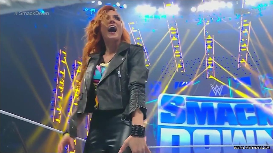 WWE_Friday_Night_SmackDown_2022_11_25_720p_HDTV_x264-NWCHD_mp4_000223323.jpg