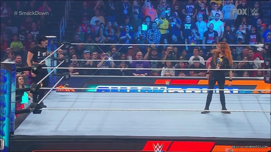 WWE_Friday_Night_SmackDown_2022_11_25_720p_HDTV_x264-NWCHD_mp4_000229329.jpg