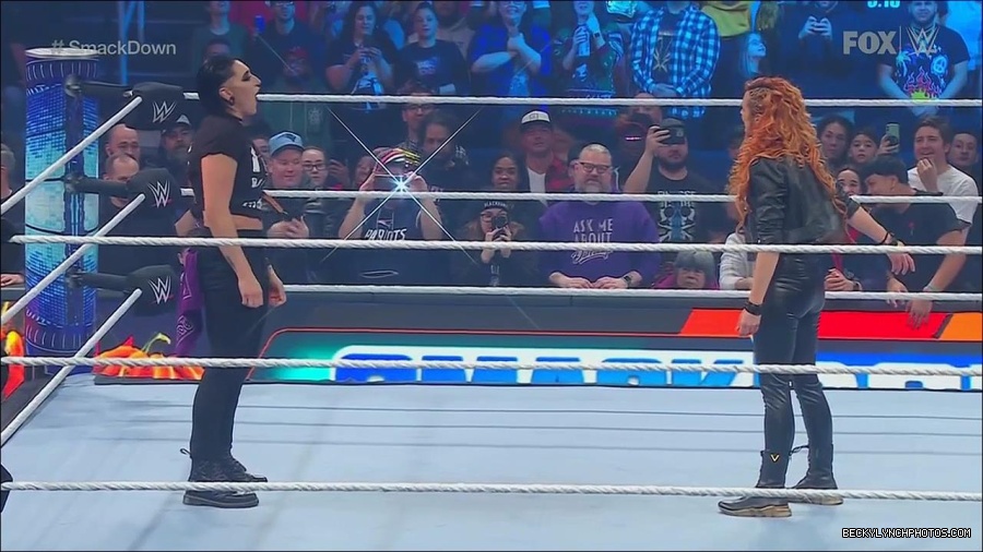 WWE_Friday_Night_SmackDown_2022_11_25_720p_HDTV_x264-NWCHD_mp4_000242141.jpg