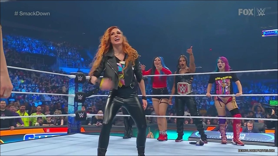 WWE_Friday_Night_SmackDown_2022_11_25_720p_HDTV_x264-NWCHD_mp4_000248948.jpg